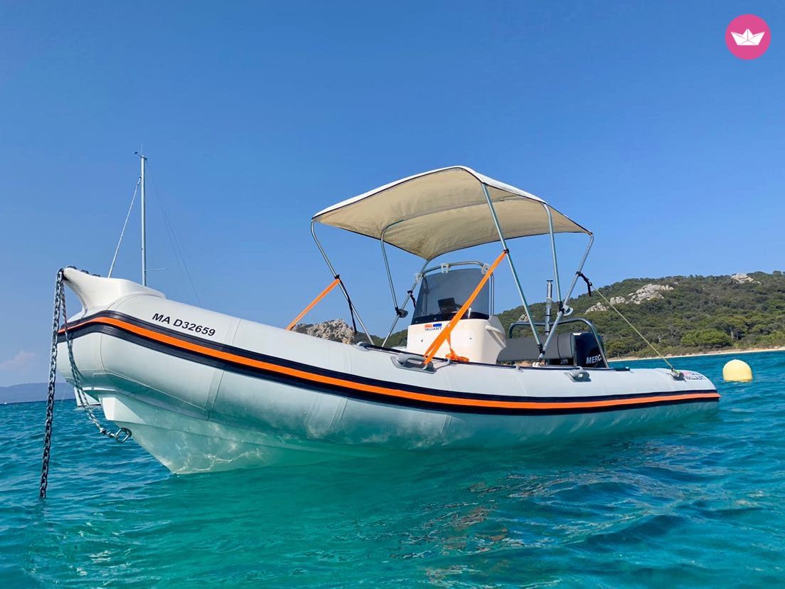 Valiant V 570 T à Hyères à louer