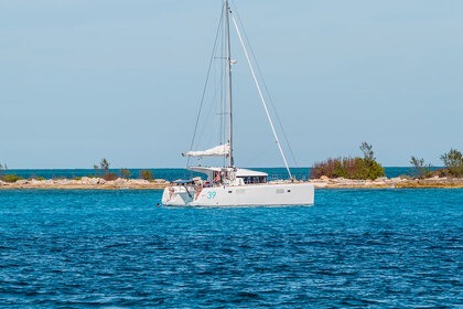 Hyra båt Katamaran Lagoon Lagoon 39 Milos