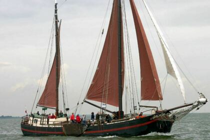 Rental Sailing yacht Custom Tweemast Klipperaak Chateauroux Enkhuizen