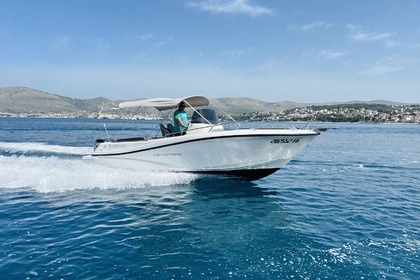 Rental Motorboat Jeanneau Cap Camarat 7.5 CC - Honda 250 Split