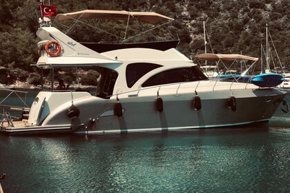 Custom built motor yacht special edition