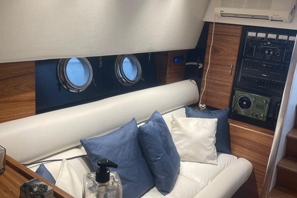 Tecnomarine C42 "Parthenope"