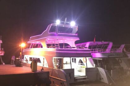 Night charter ( VIP yacht )