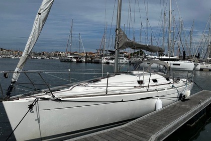 Miete Segelboot Beneteau First 31.7 Saint-Gilles-Croix-de-Vie