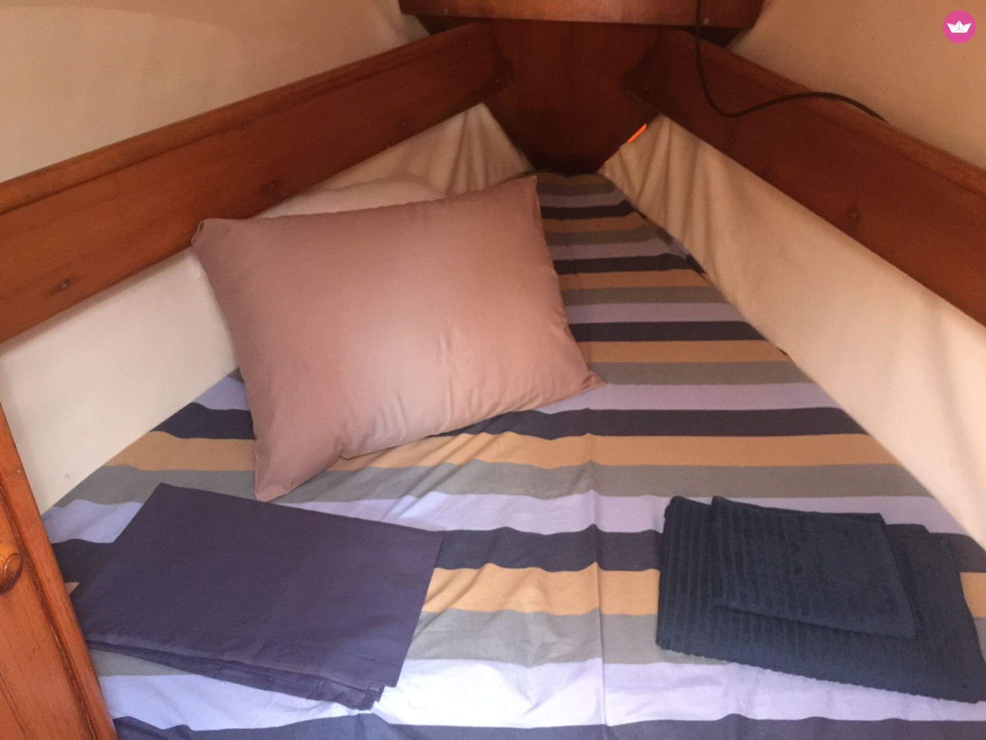 Sailboat Jeanneau Sun Odyssey 32.2 for rental