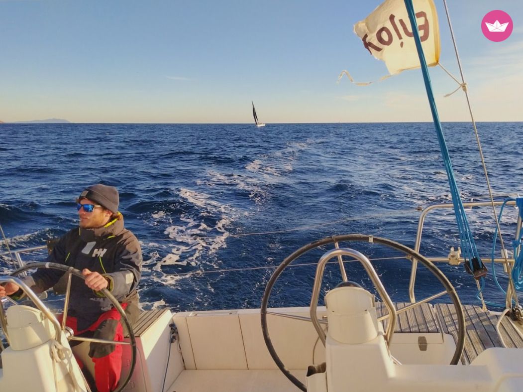 Voilier Dufour 375 Grand Large Camargue. ( version performance ) 11m 3