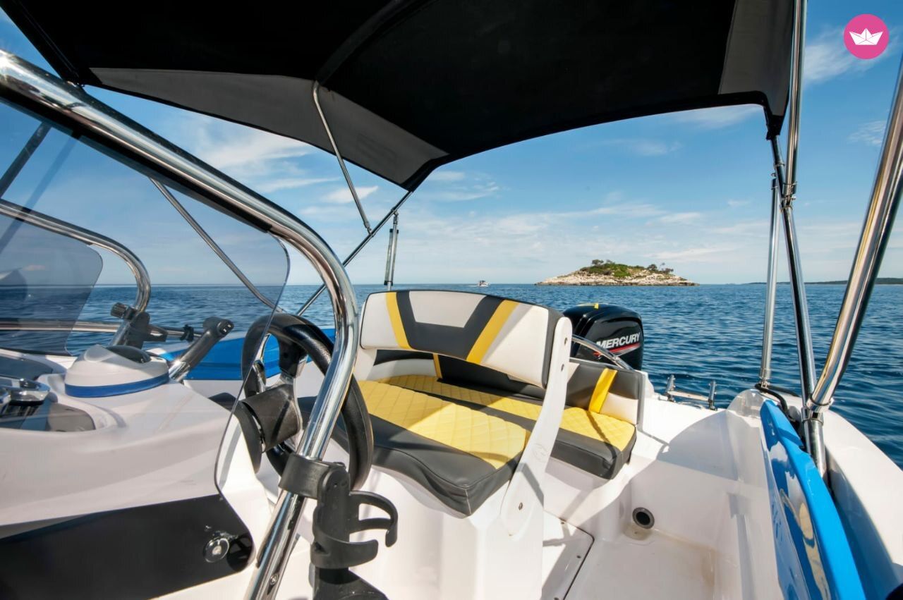 Bateau à moteur Rancraft Rs 5 100cv 4