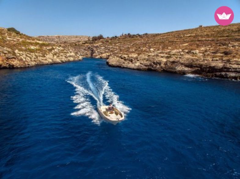 Invictus Fx 190 w St. Julian’s do wynajęcia