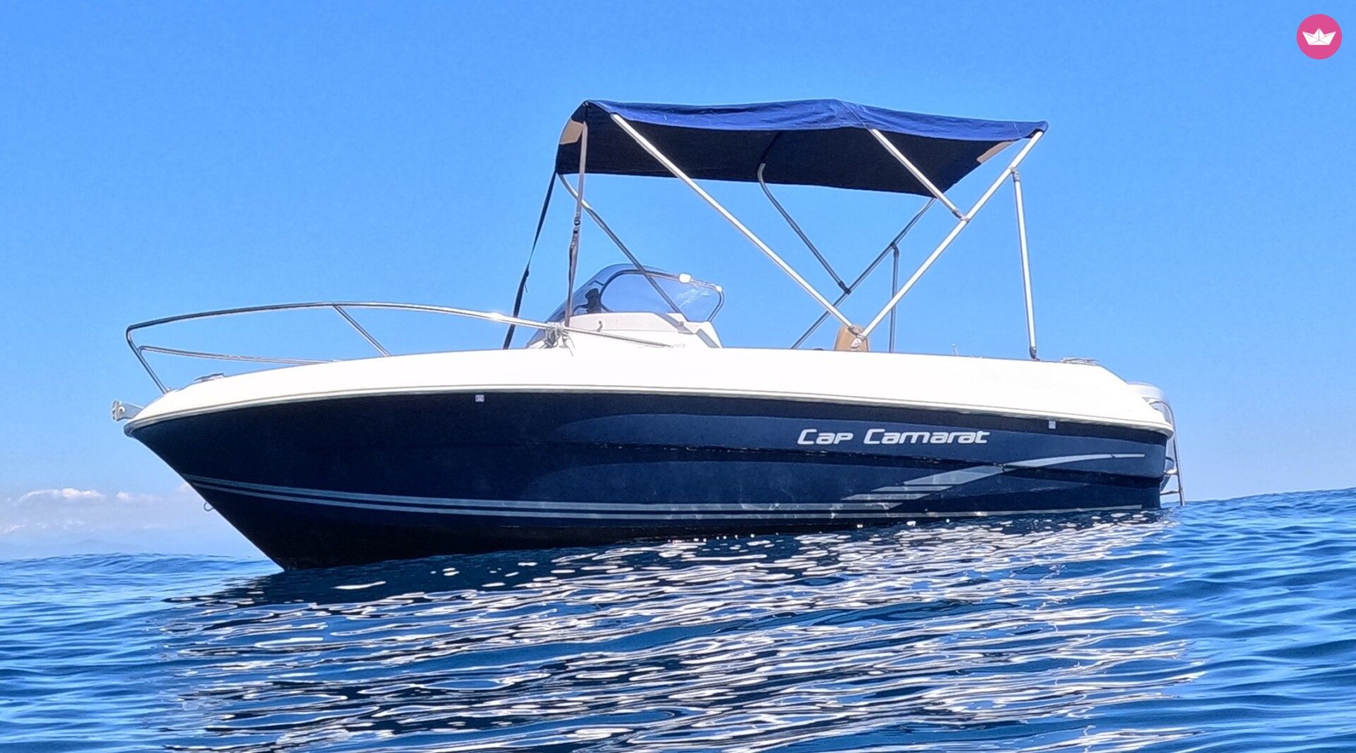 Bateau à moteur Jeanneau cap camarat 5.5 wa 100cv