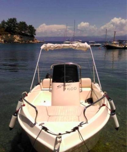 Charter Motorboat Speedy 500 Paxi