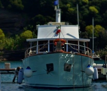 Noleggio Barca a motore Ippolito Gozzo Napoli