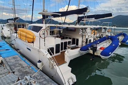 Island Spirit 38 - Island Breeze