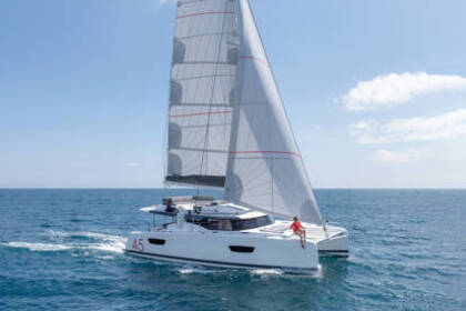 Charter Catamaran Fountaine Pajot Fountaine Pajot Elba 45 - 3 cab. Punat