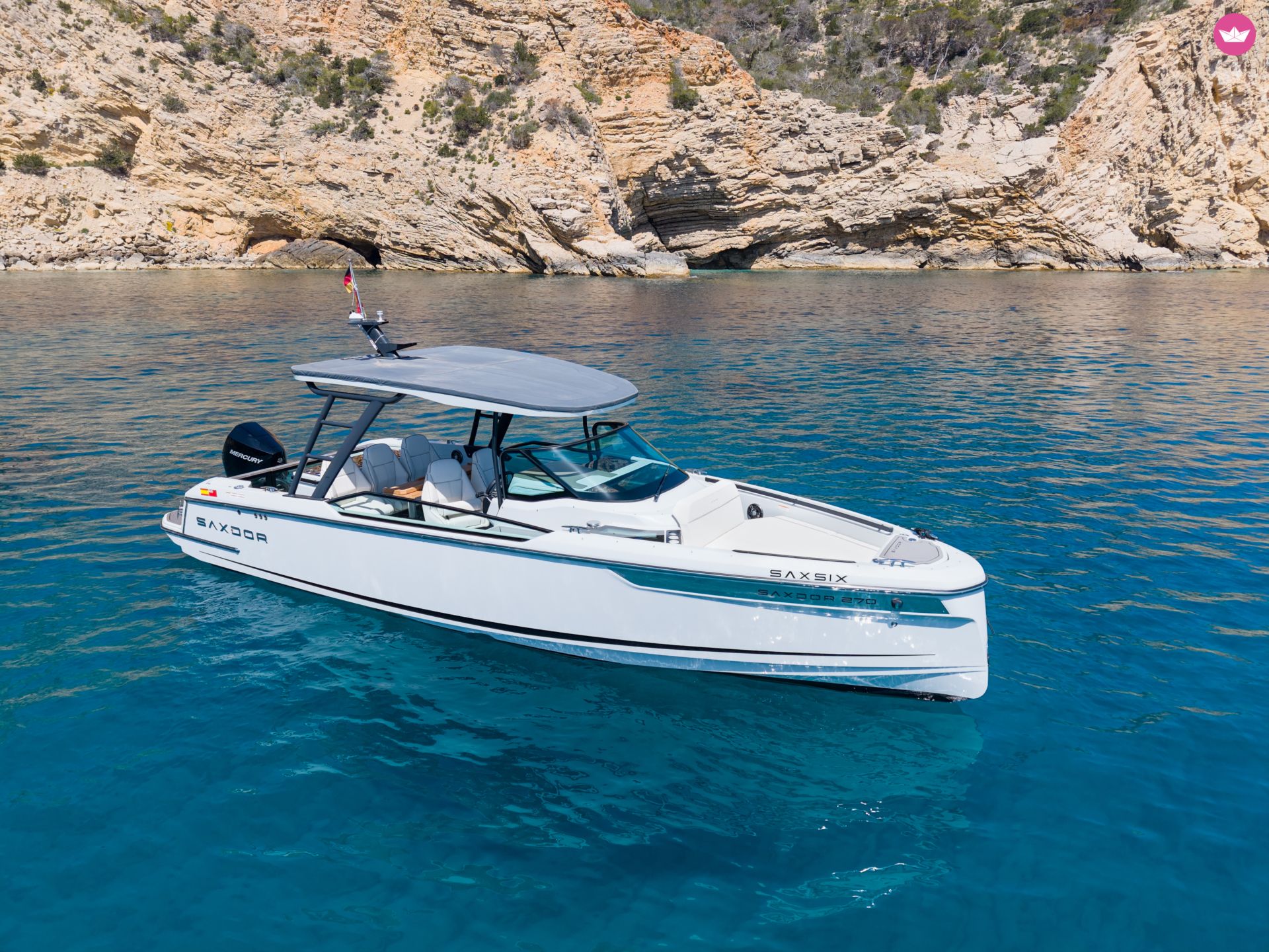 Bateau à moteur Saxdor 270 225cv