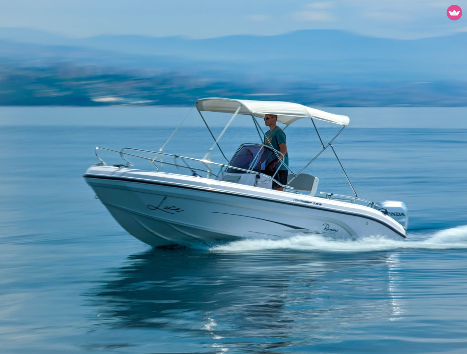 Bateau à moteur Ranieri Voyager 18 S 100cv 4