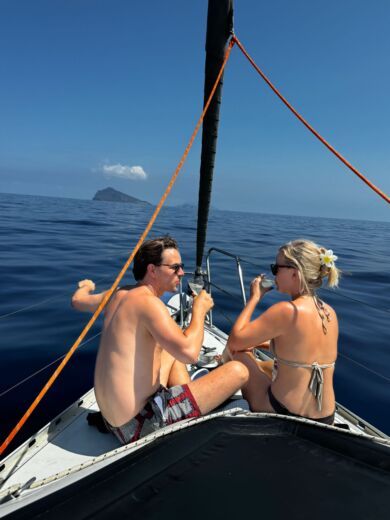 Tonnarella, Messina Sailboat Comar Comet 383 alt tag text