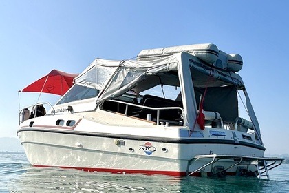 Rio 830 Cabin, geräumiges Motorboot für Ferien auf dem See