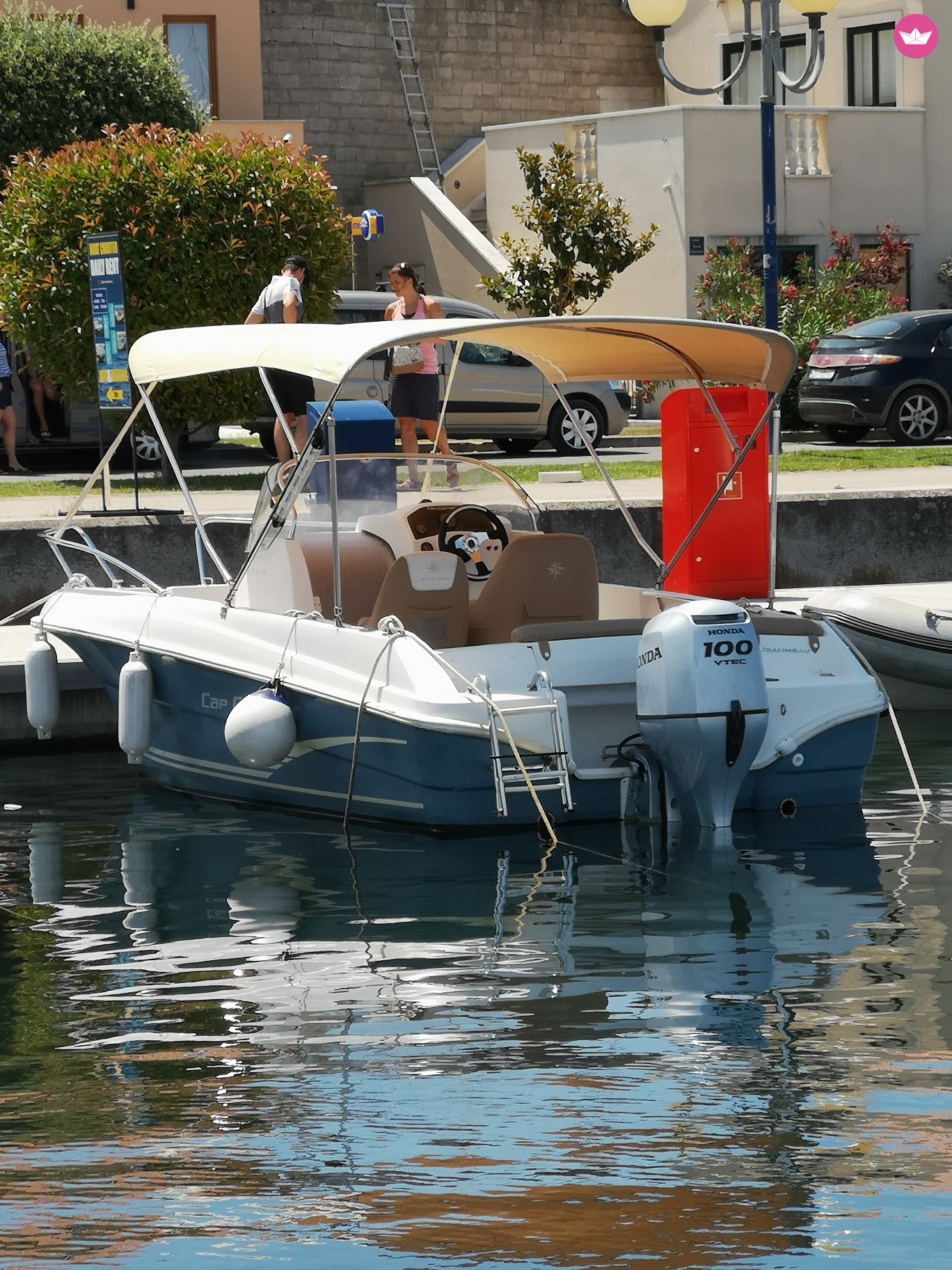 Bateau à moteur JEANNEAU Cap camarat 5.5 style 100cv 8