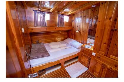 16 People Capacity Traditional Gulet