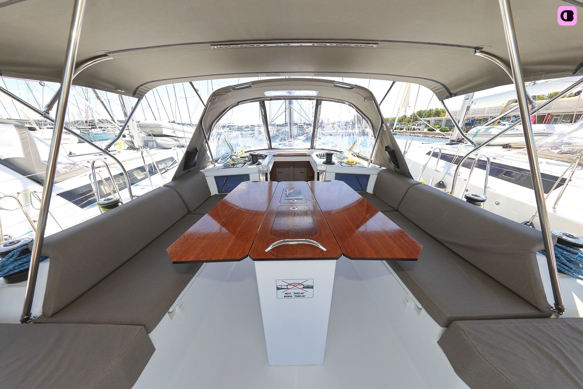 Voilier Dufour Yachts Dufour 44 13m 8