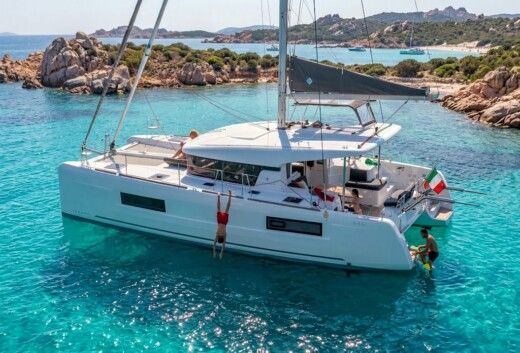 Lagoon 40