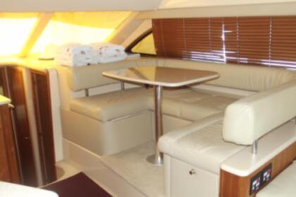 Meridien 43 fly bridge