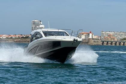 Miete Motorboot Beneteau Gran Turismo 36 OB Cogolin