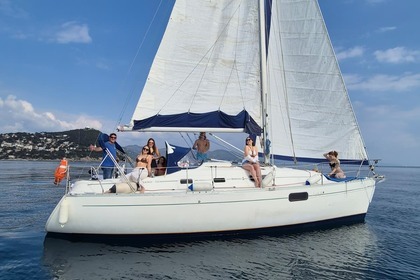 Noleggio Barca a vela Beneteau Oceanis 321 Andora