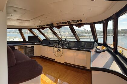 Location Yacht à moteur Rossato 130 Saint-Tropez