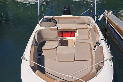 NO SE REQUIERE LICENCIA