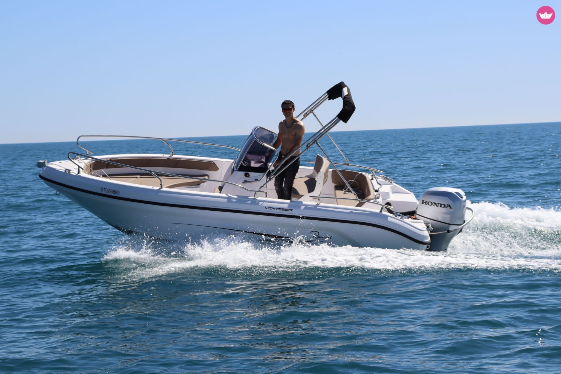 Bateau à moteur Ranieri Voyager 19 s 100cv 5