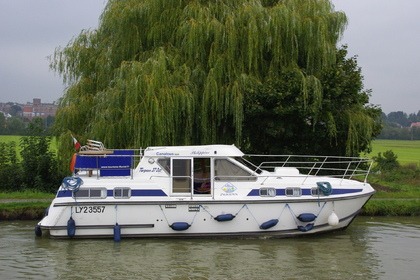 Charter Houseboat Premium Tarpon 37 DP Carnon