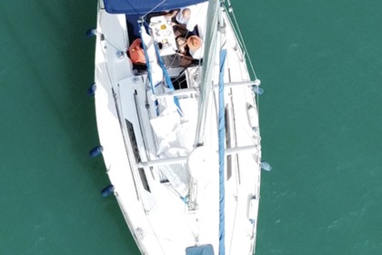 Rental Sailboat Beneteau First 32 Cádiz