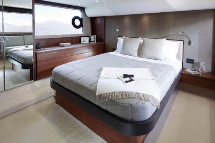 Princess flybridge 45