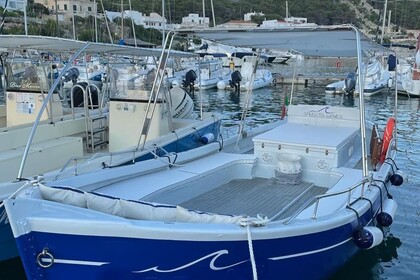 Rental Motorboat Gozzo Salentino SC 750 Open Santa Maria di Leuca