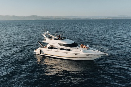 Miete Motorboot Sunseeker Manhattan 48 Fly Split