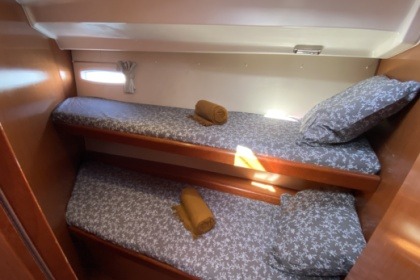 Mieten Beneteau Oceanis 46