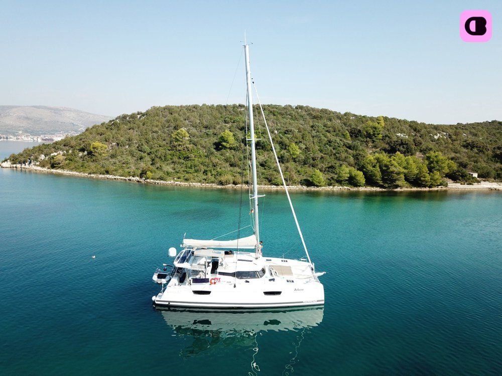 Catamaran Fountaine Pajot Fountaine Pajot Saona 47 Quintet - 5 + 1 cab. 13m