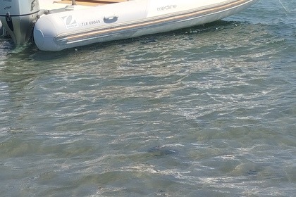 Hyra båt RIB-båt Zodiac Medline 2 Marseille