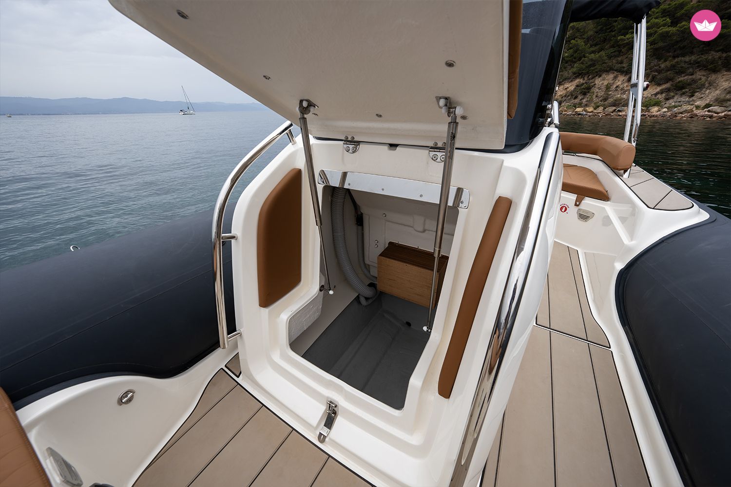 Semi-rigide Bsc 12 Elegance 250cv 7