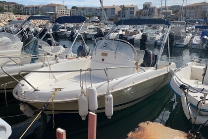 Charter Motorboat Jeanneau CAP CAMARAT 545 Sanary-sur-Mer