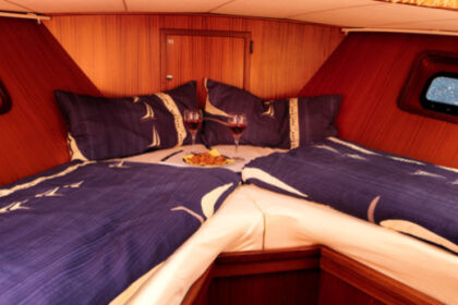 Valkkruiser 1200 Content