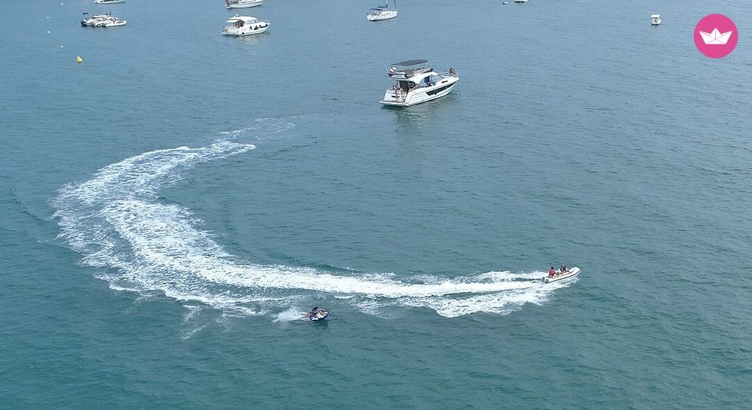 Bateau à moteur Beneteau Monte Carlo 52 960cv 6