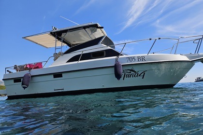 Hire Motorboat King Fisher 750 Bar