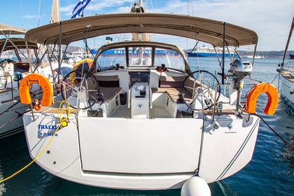 Charter Sailboat Jeanneau Sun odyssey 490, 5+1 cabins Volos