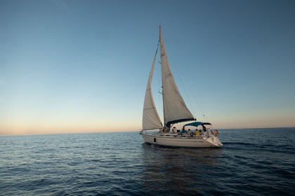 Hire Sailboat BAVARIA B/42 Porto Cristo