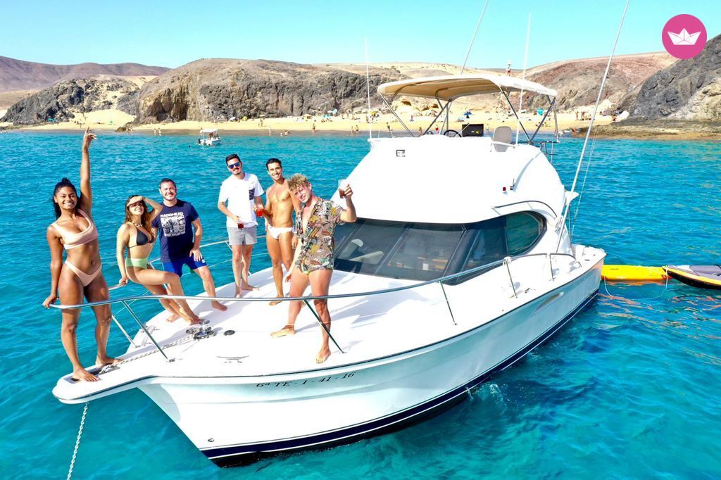 Bateau à moteur Riviera 33 Flybridge 660cv
