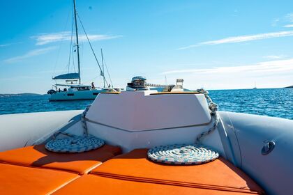 Rental RIB Marlin 790 Fb Orebić