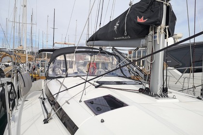 Miete Segelboot  Sun Odyssey 440 - 4 cabine - 2 bagni Castiglioncello