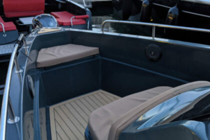 Charter Motorboat Nuva Yatchs Nuva M6 Open Alicante